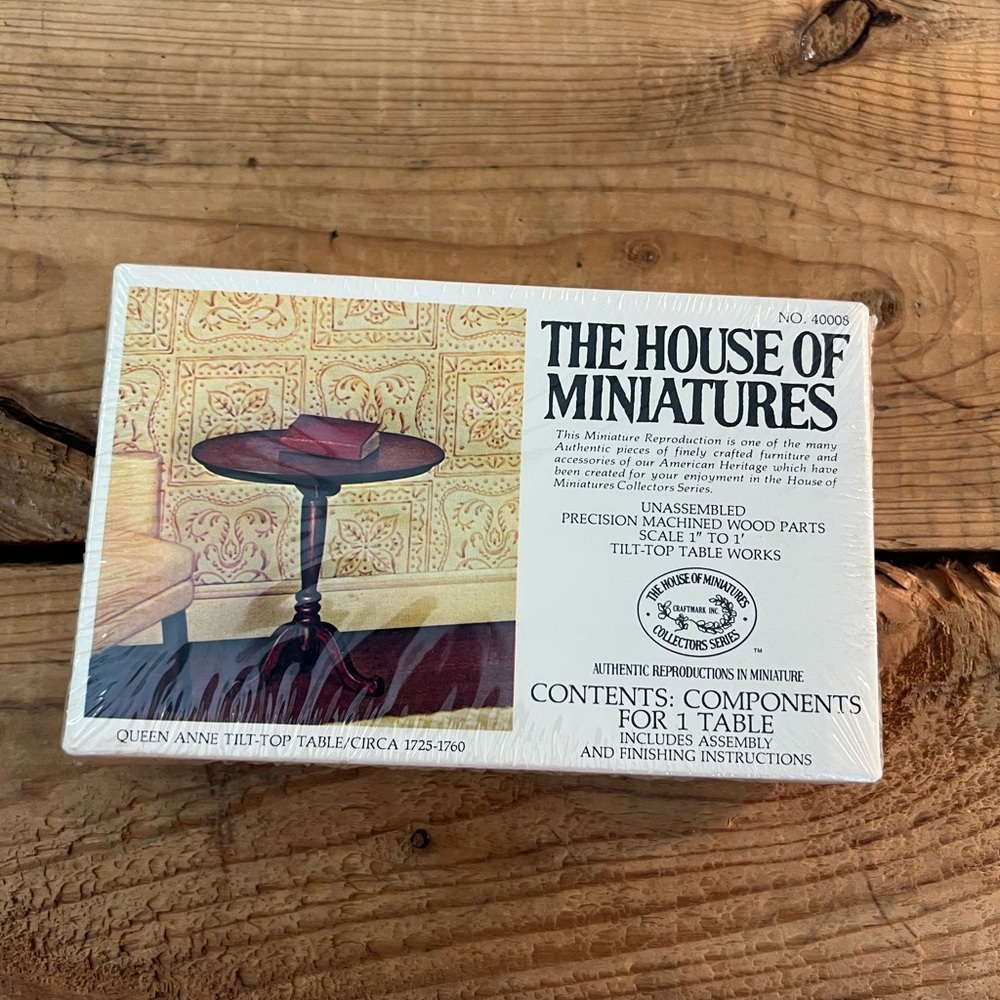 Vintage the house of miniatures Queen Anne tilt-top table